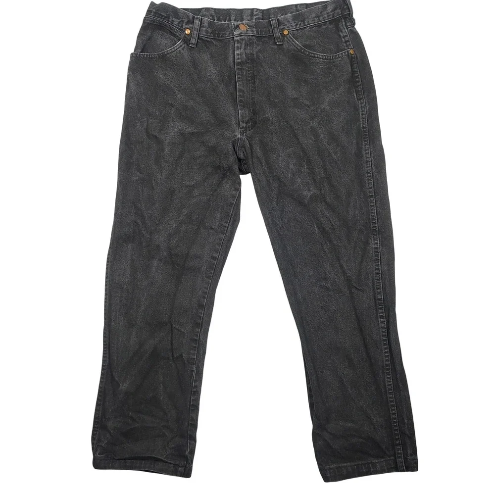 Wrangler Jeans Mens 36x30 Black Straight Leg Faded Denim Cotton 1013MWZWK